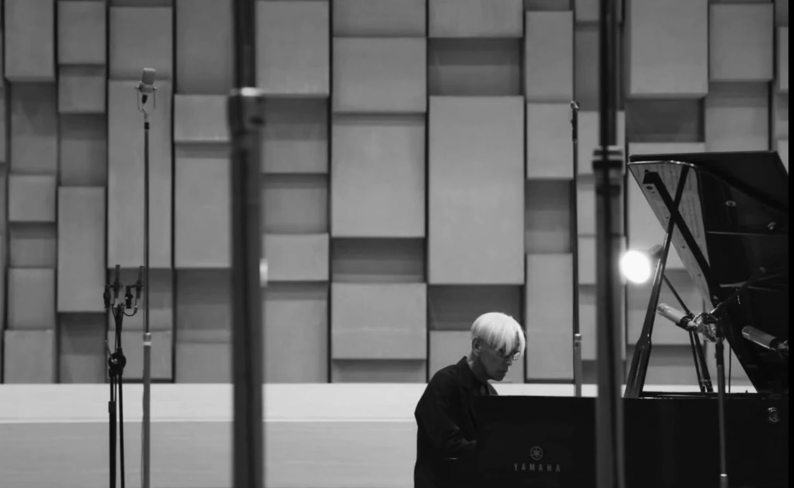 坂本龙一